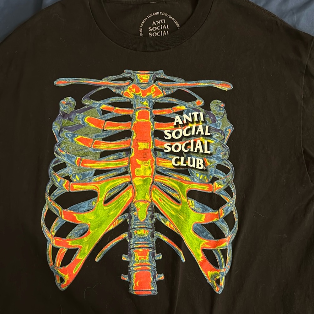 Anti social social club Blow to The Chest T-shirt size large Authentic